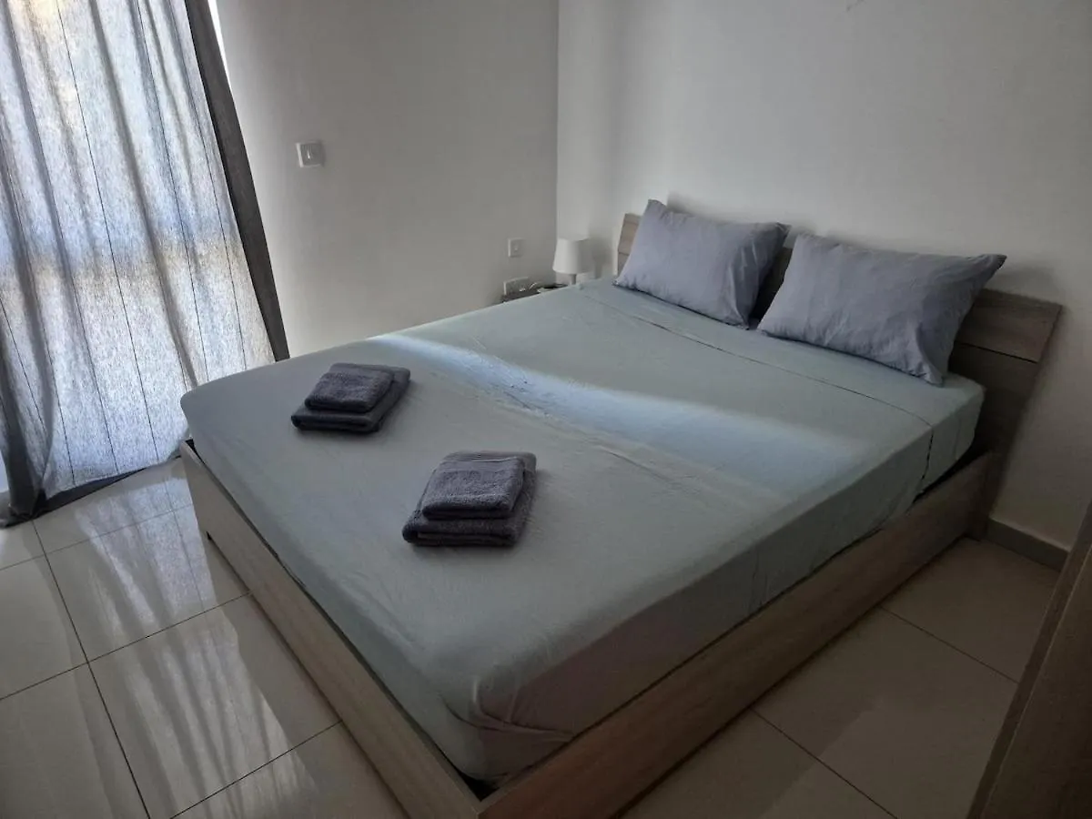 Apartment 013 Seafront 2 Bedroom Apt In Gzira Malta